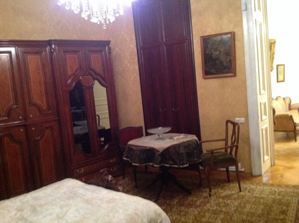 Ia'S Homestay Tbiliszi Szoba fotó